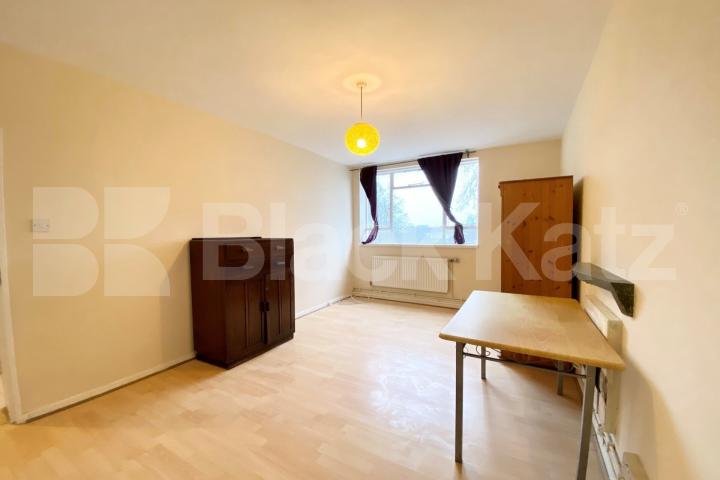  An iconic post-war ex-local landmark building designed in the 1950s  Cruikshank Street, Kings Cross / Angel